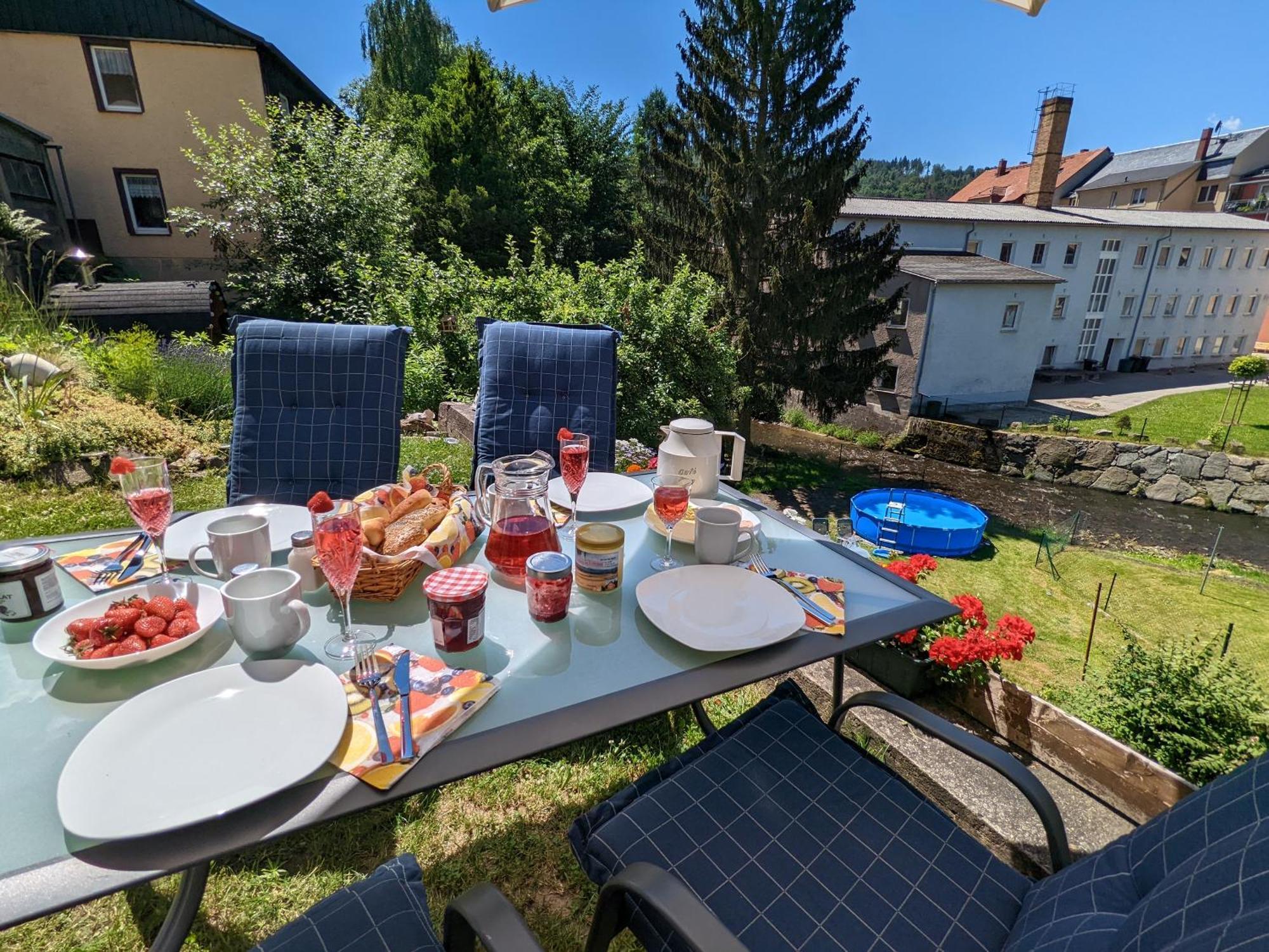 Uo2 - Urlaubsmagie - Garten, Whirlpool, Sauna Apartment เซบนิทซ์ ภายนอก รูปภาพ